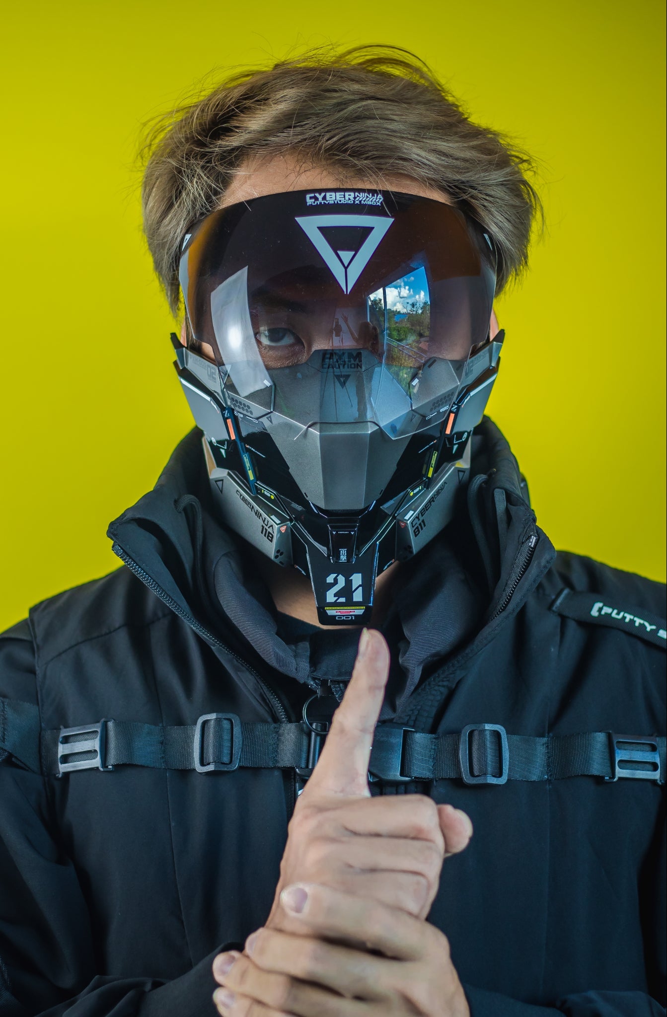 VISOR-05 — Gray Ops Mask