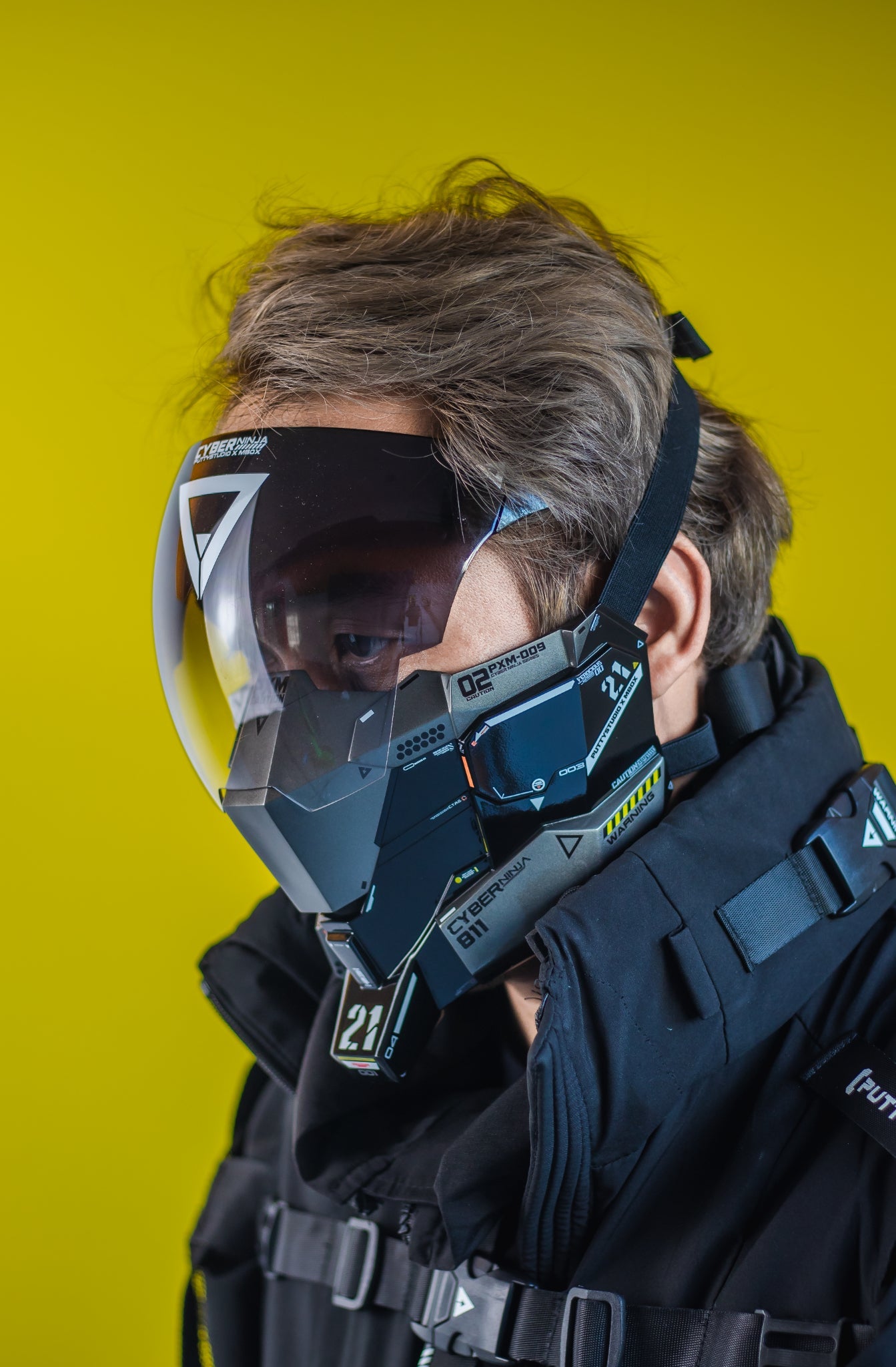 VISOR-05 — Gray Ops Mask